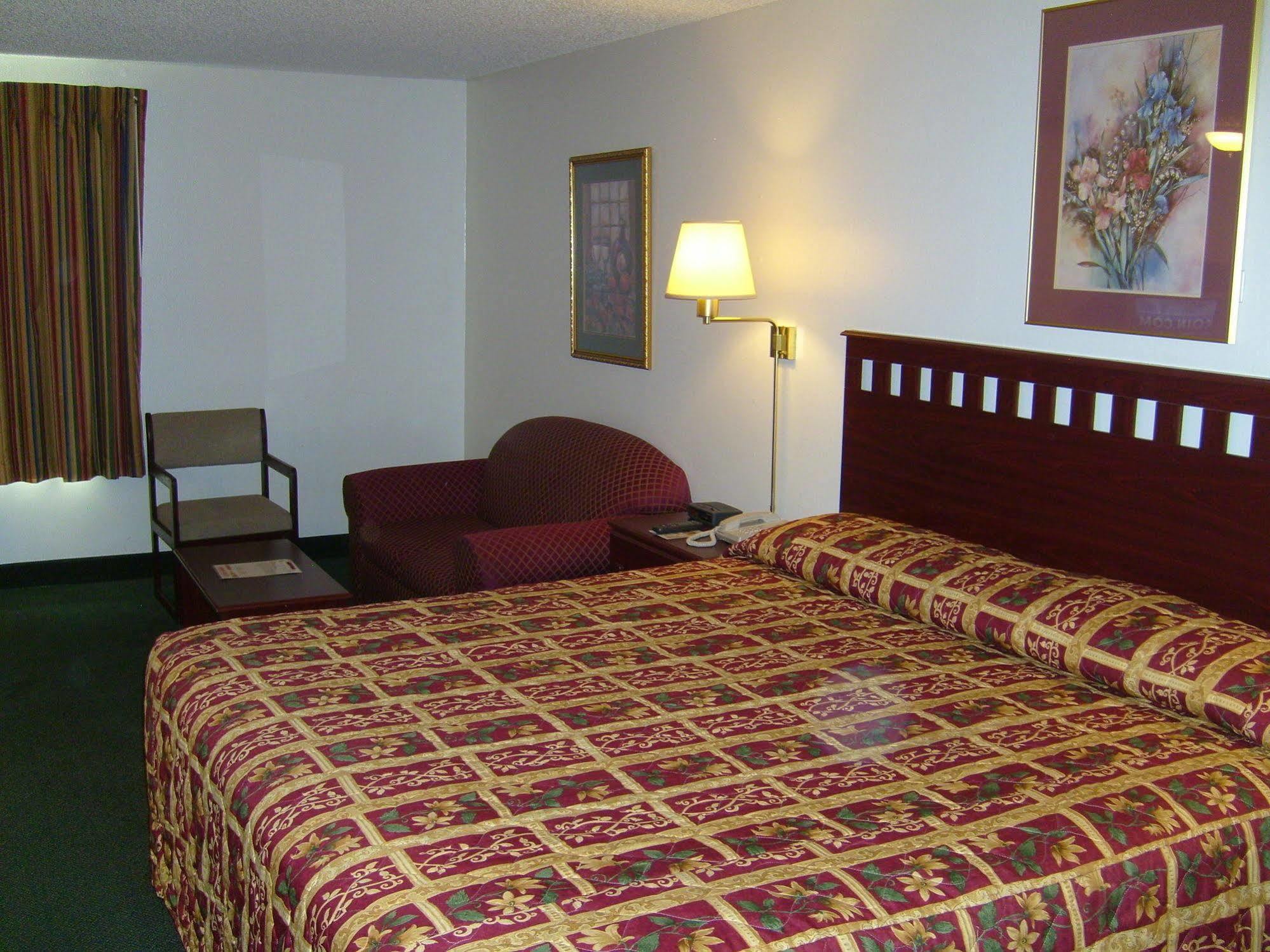 Shanico Inn Lebanon Exterior photo