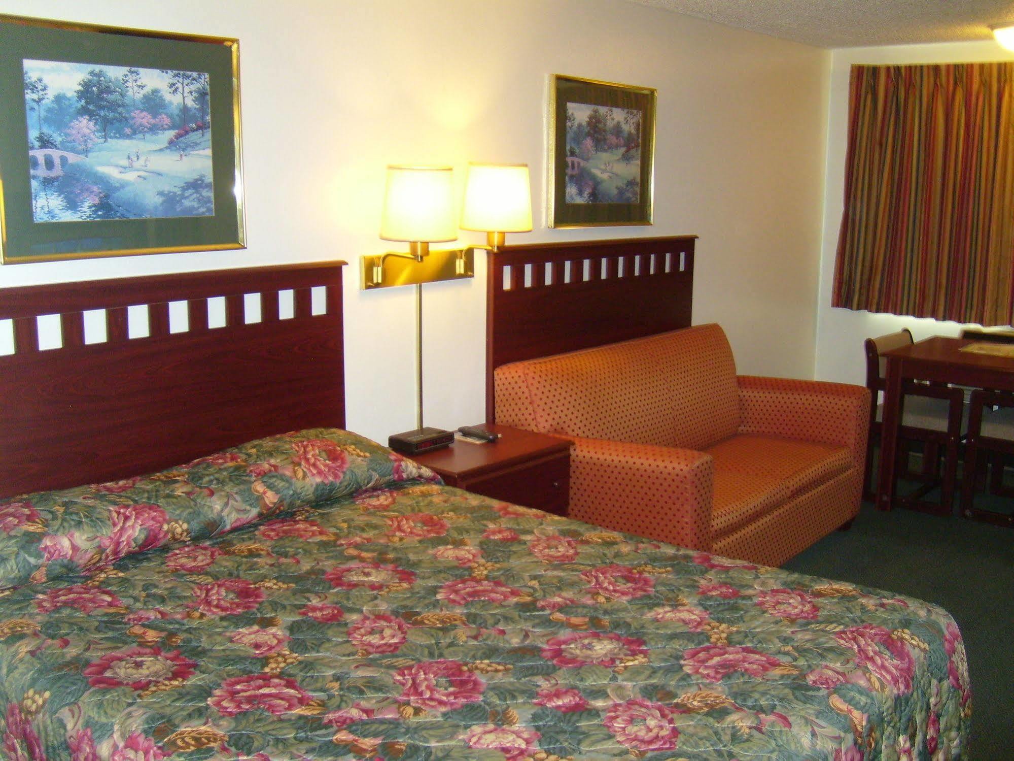Shanico Inn Lebanon Exterior photo